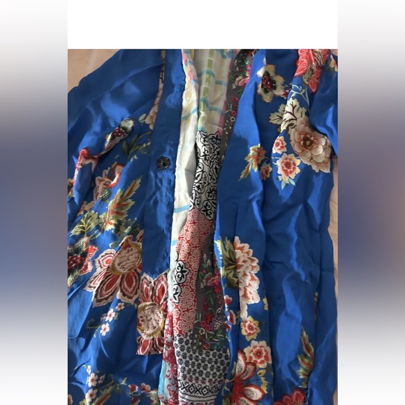 Johnny was short embroidered kimono blazer cardigan shawl xs had a snap to close - Picture 2 of 10
